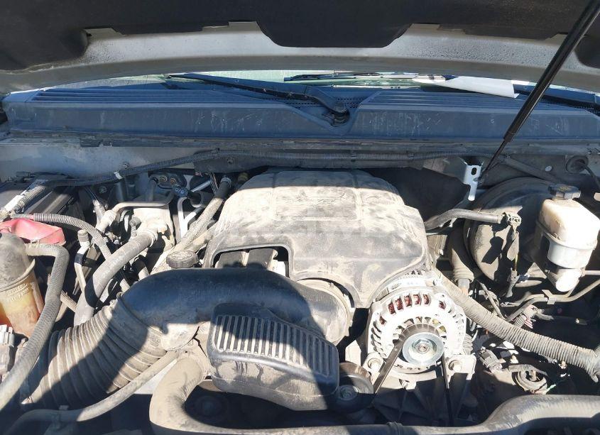 Photo 10 of 2012 Chevrolet Tahoe LT (VIN 1GNSCBE01CR125343)