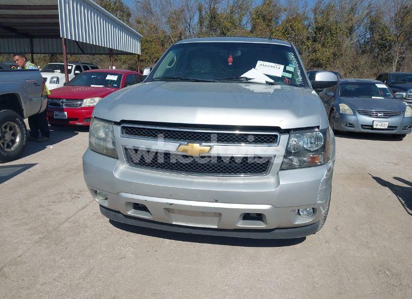 Photo 12 of 2012 Chevrolet Tahoe LT (VIN 1GNSCBE01CR125343)