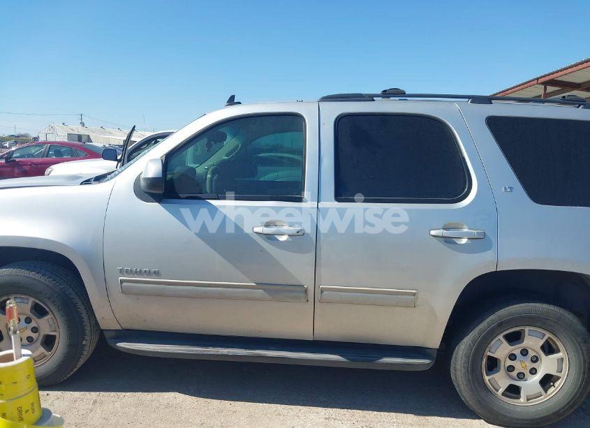 Photo 14 of 2012 Chevrolet Tahoe LT (VIN 1GNSCBE01CR125343)