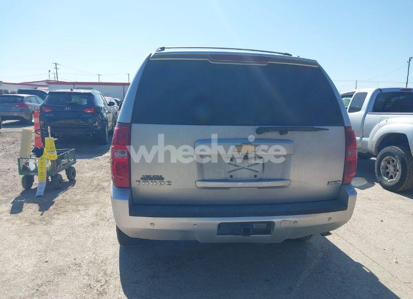 Photo 16 of 2012 Chevrolet Tahoe LT (VIN 1GNSCBE01CR125343)