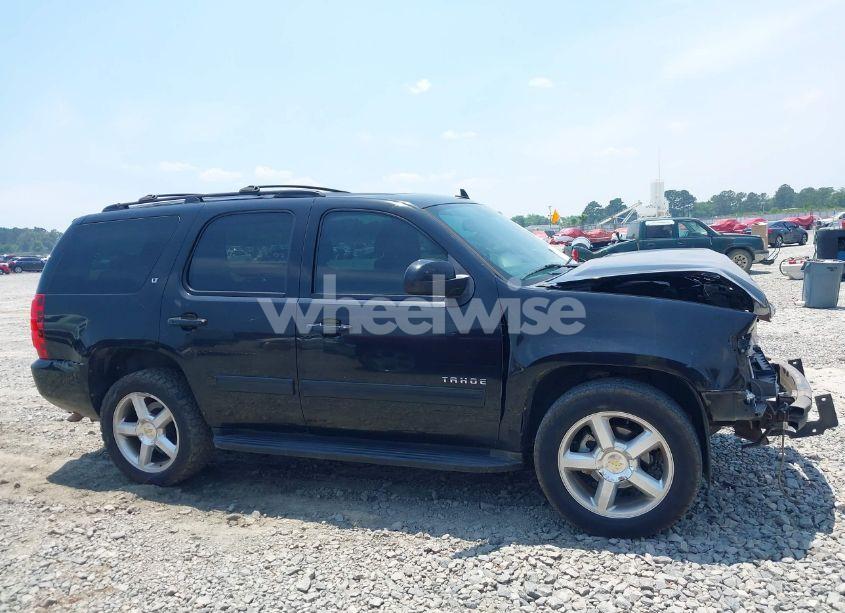 Photo 13 of 2012 Chevrolet Tahoe LT (VIN 1GNSCBE01CR130929)