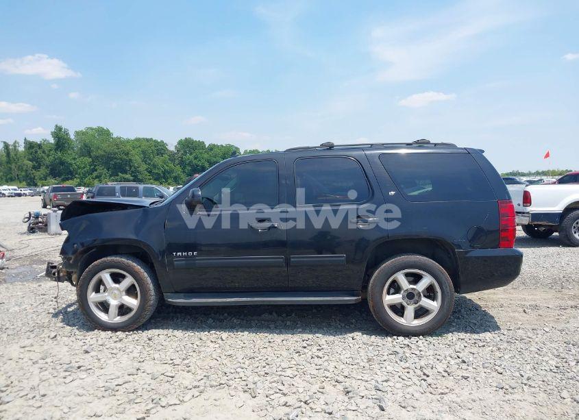 Photo 14 of 2012 Chevrolet Tahoe LT (VIN 1GNSCBE01CR130929)