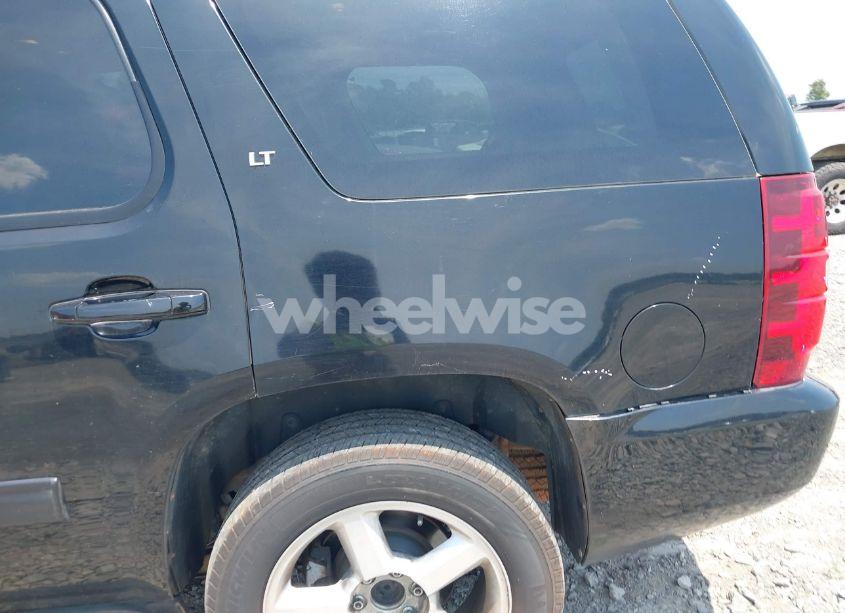 Photo 17 of 2012 Chevrolet Tahoe LT (VIN 1GNSCBE01CR130929)