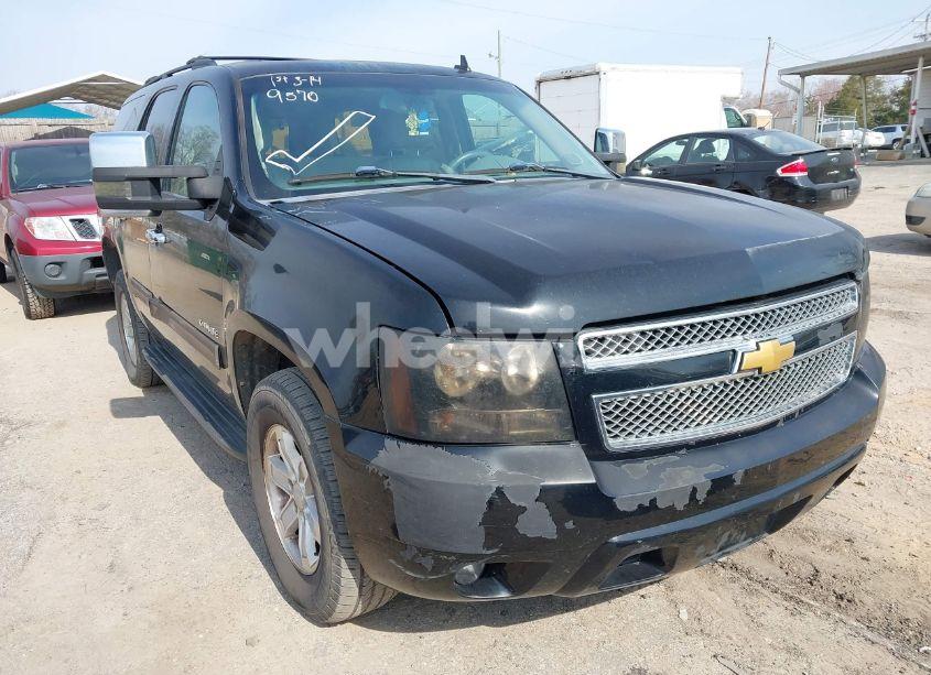 2012 Chevrolet Tahoe LT (VIN 1GNSCBE01CR133099) main photo