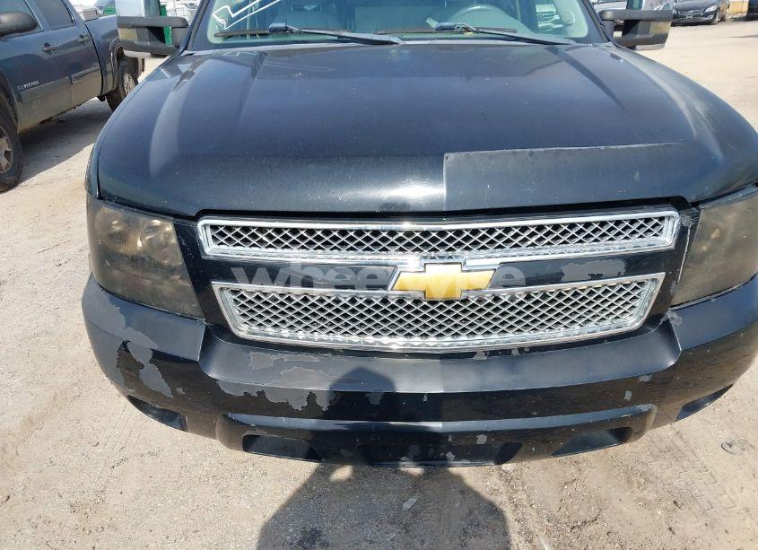 Photo 13 of 2012 Chevrolet Tahoe LT (VIN 1GNSCBE01CR133099)