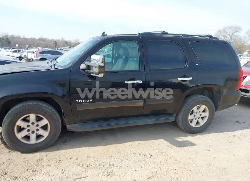 Photo 15 of 2012 Chevrolet Tahoe LT (VIN 1GNSCBE01CR133099)