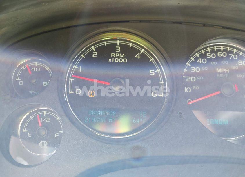 Photo 16 of 2012 Chevrolet Tahoe LT (VIN 1GNSCBE01CR133099)