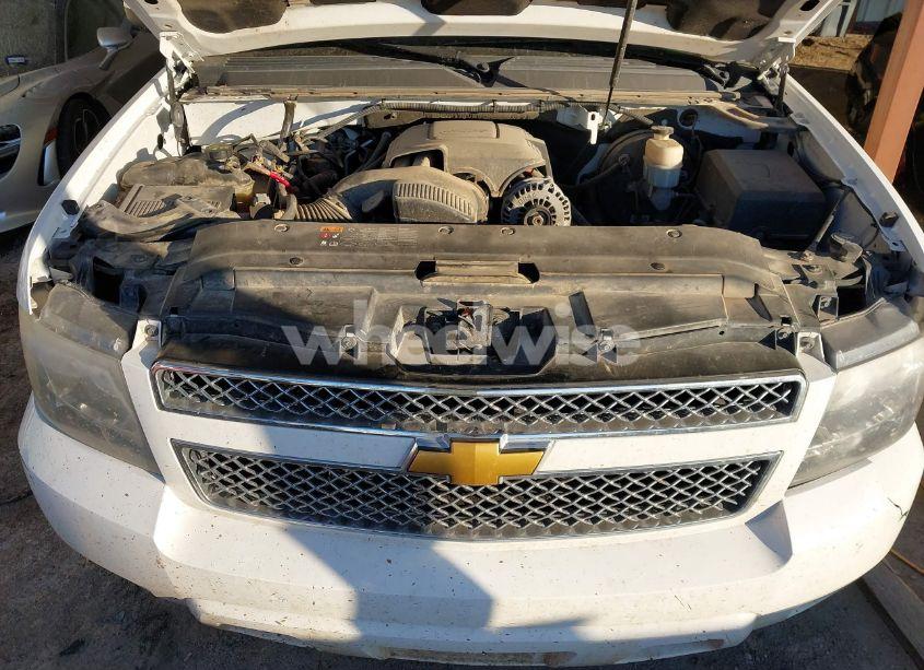 Photo 10 of 2012 Chevrolet Tahoe LT (VIN 1GNSCBE01CR141302)