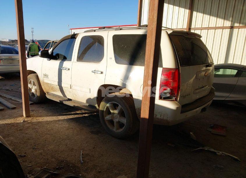 Photo 3 of 2012 Chevrolet Tahoe LT (VIN 1GNSCBE01CR141302)