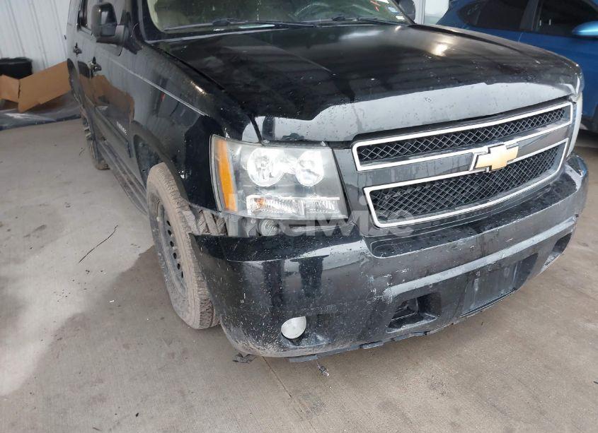 Photo 6 of 2014 Chevrolet Tahoe LT (VIN 1GNSCBE01ER190342)