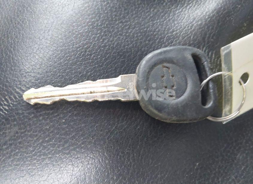 Photo 11 of 2011 Chevrolet Tahoe LT (VIN 1GNSCBE02BR119808)