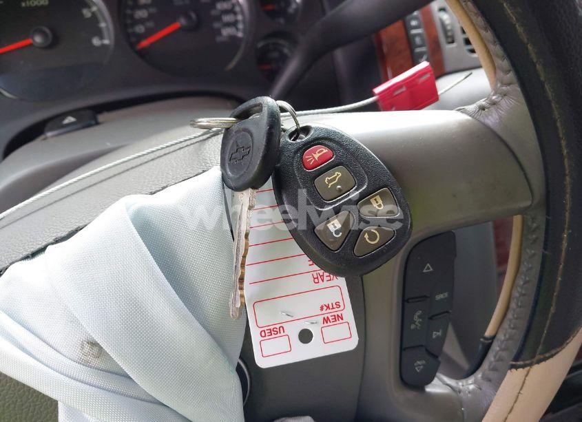 Photo 11 of 2011 Chevrolet Tahoe LT (VIN 1GNSCBE02BR342186)