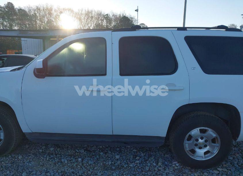 Photo 14 of 2012 Chevrolet Tahoe LT (VIN 1GNSCBE02CR101410)