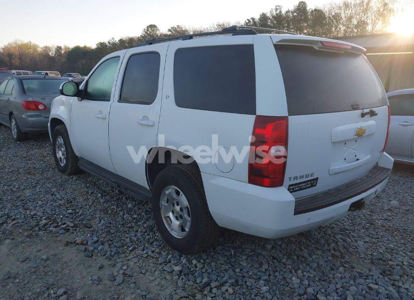 Photo 3 of 2012 Chevrolet Tahoe LT (VIN 1GNSCBE02CR101410)