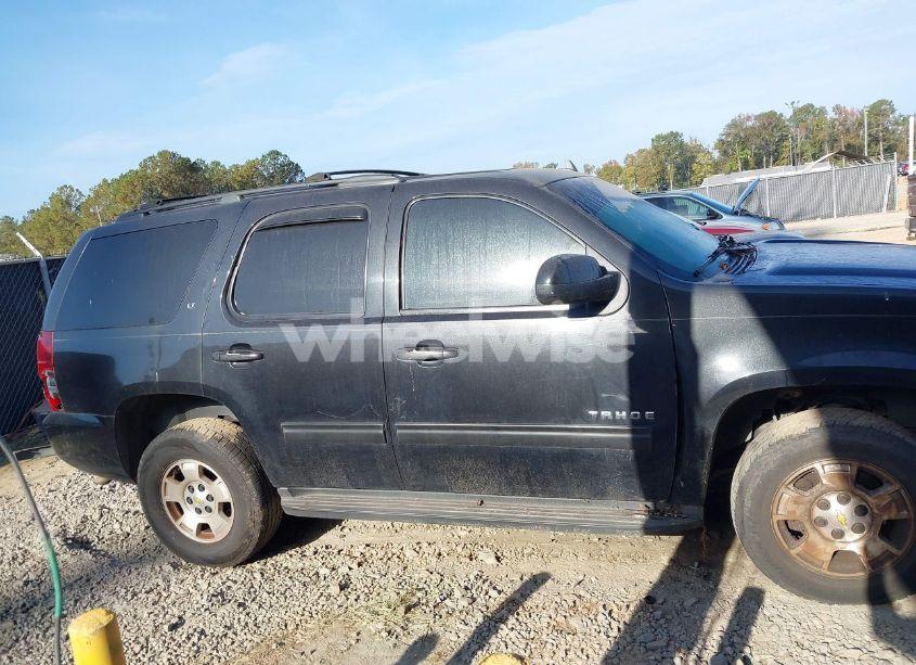 Photo 14 of 2012 Chevrolet Tahoe LT (VIN 1GNSCBE02CR112441)