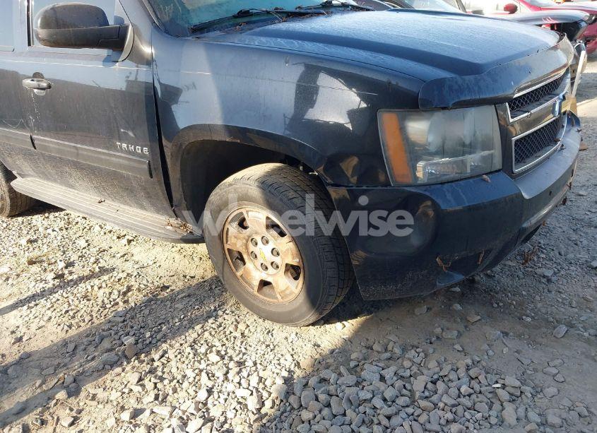 Photo 6 of 2012 Chevrolet Tahoe LT (VIN 1GNSCBE02CR112441)