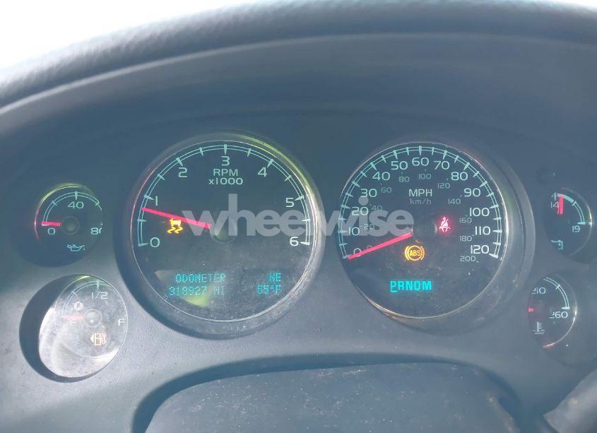 Photo 7 of 2012 Chevrolet Tahoe LT (VIN 1GNSCBE02CR112441)