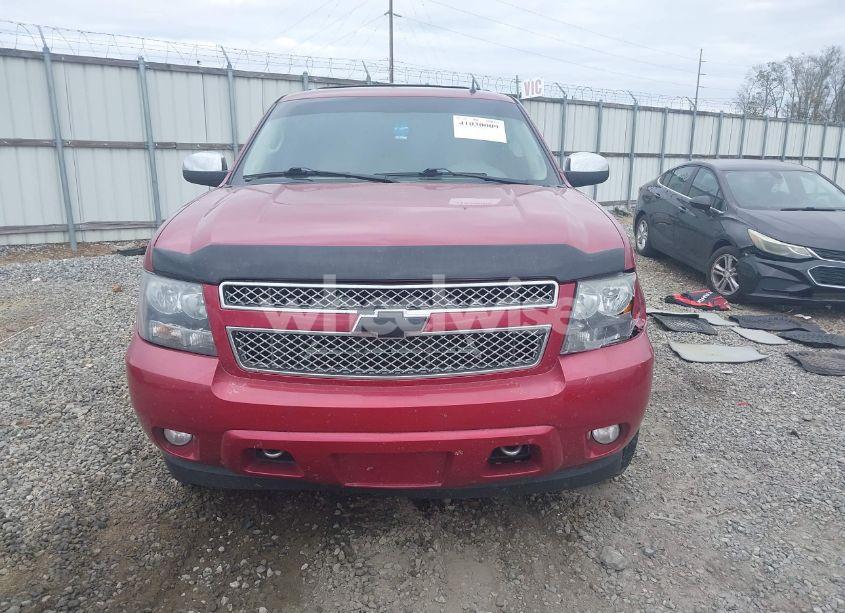 Photo 12 of 2013 Chevrolet Tahoe LT (VIN 1GNSCBE02DR309790)