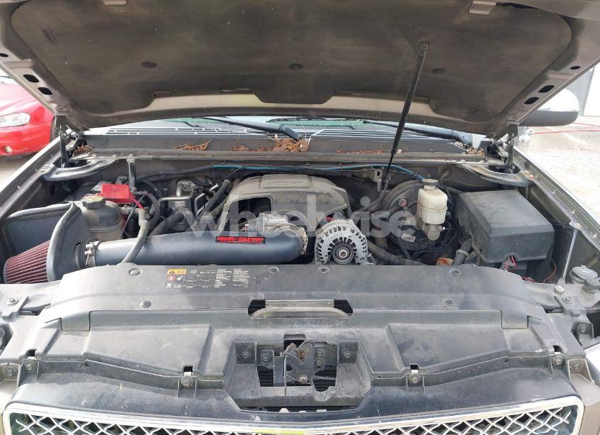 Photo 10 of 2013 Chevrolet Tahoe LT (VIN 1GNSCBE02DR379659)