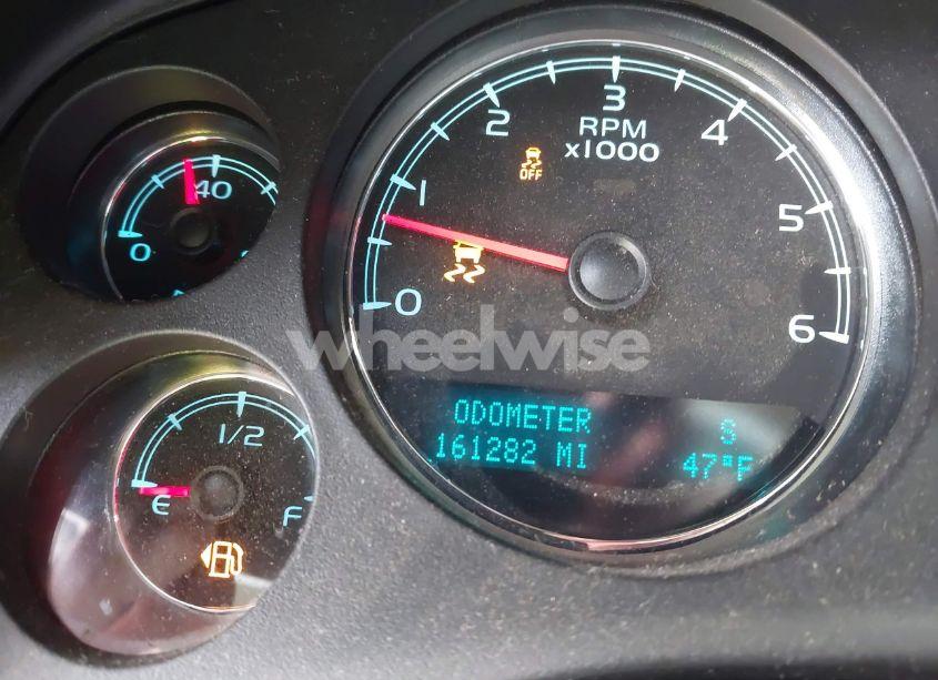 Photo 15 of 2013 Chevrolet Tahoe LT (VIN 1GNSCBE02DR379659)