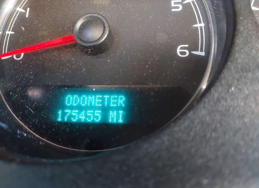 Photo 7 of 2014 Chevrolet Tahoe LT (VIN 1GNSCBE02ER215152)