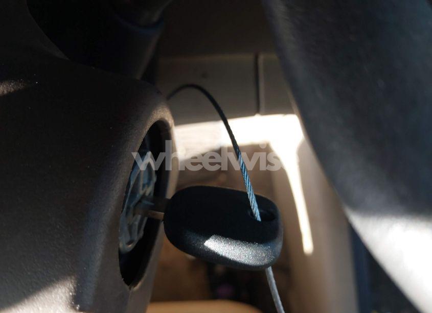 Photo 11 of 2011 Chevrolet Tahoe LT (VIN 1GNSCBE03BR390084)