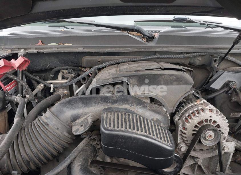 Photo 10 of 2012 Chevrolet Tahoe LT (VIN 1GNSCBE03CR141009)