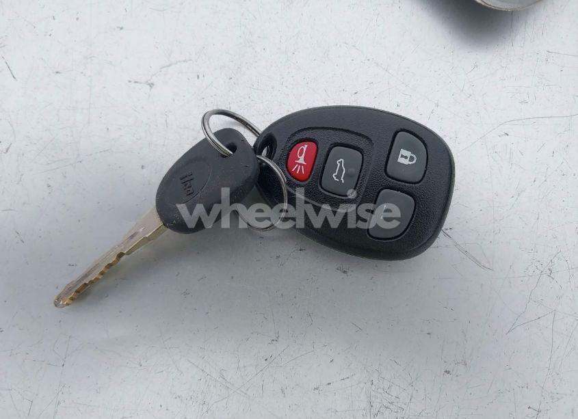 Photo 11 of 2012 Chevrolet Tahoe LT (VIN 1GNSCBE03CR250361)