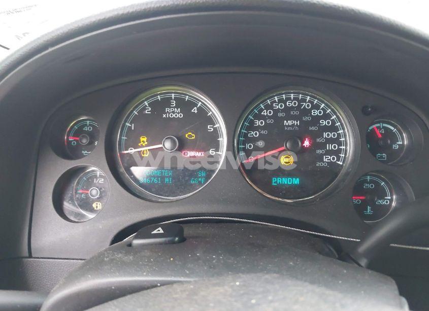 Photo 7 of 2012 Chevrolet Tahoe LT (VIN 1GNSCBE03CR250361)