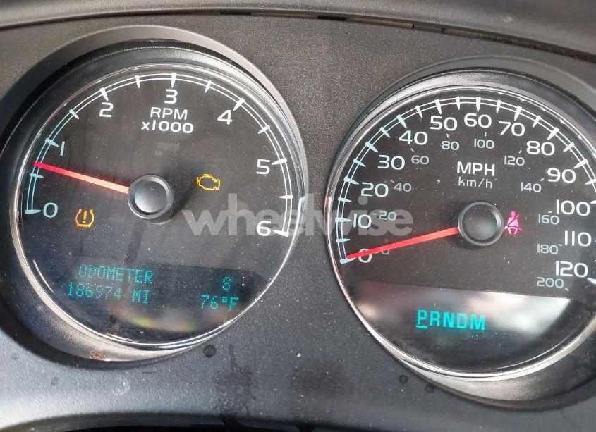 Photo 7 of 2013 Chevrolet Tahoe LT (VIN 1GNSCBE03DR144994)