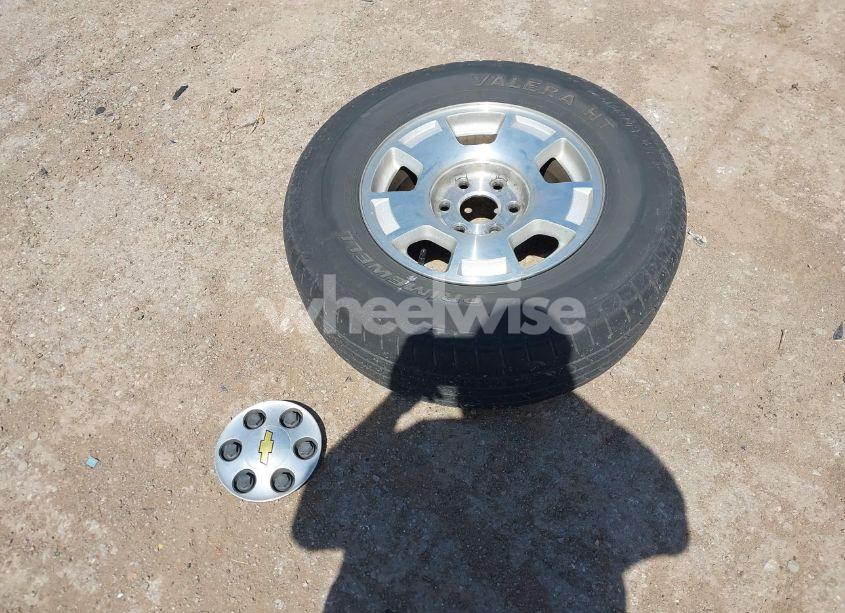 Photo 12 of 2013 Chevrolet Tahoe LT (VIN 1GNSCBE03DR153730)