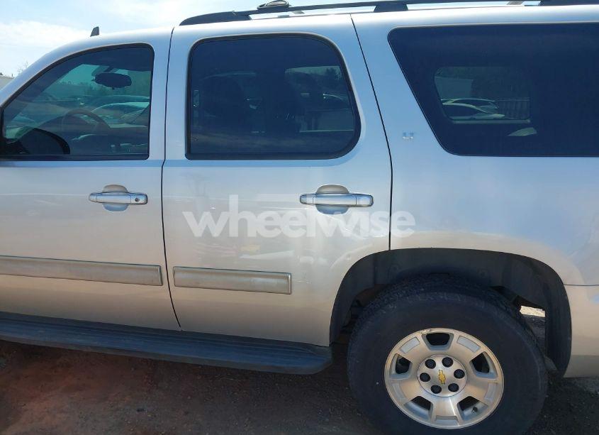 Photo 15 of 2013 Chevrolet Tahoe LT (VIN 1GNSCBE03DR153730)