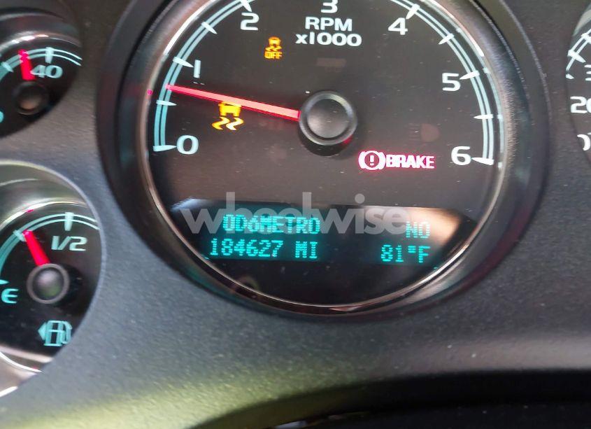 Photo 7 of 2013 Chevrolet Tahoe LT (VIN 1GNSCBE03DR174545)