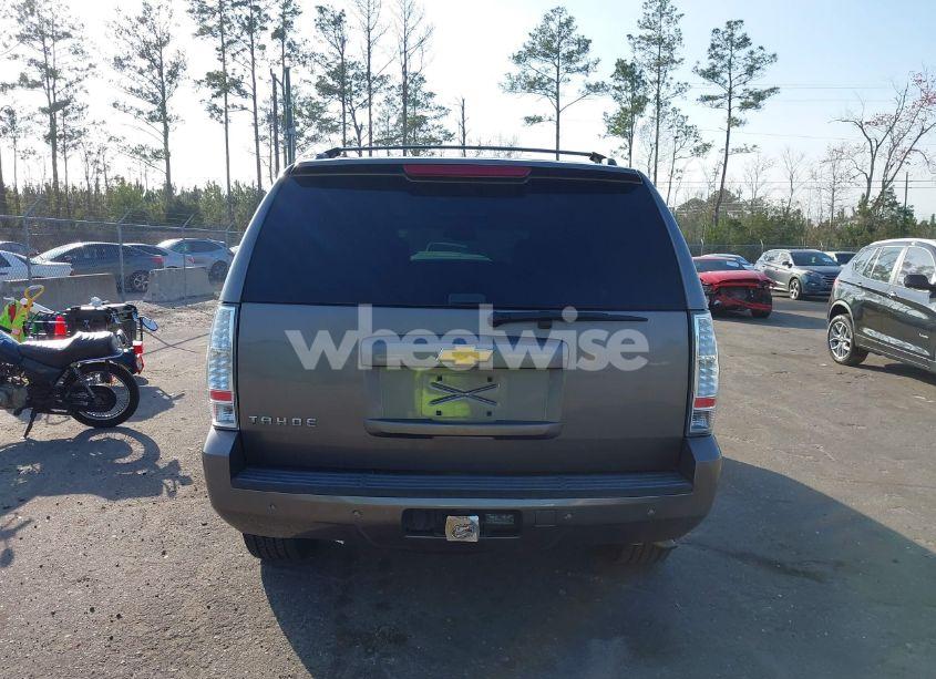 Photo 16 of 2013 Chevrolet Tahoe LT (VIN 1GNSCBE03DR235859)