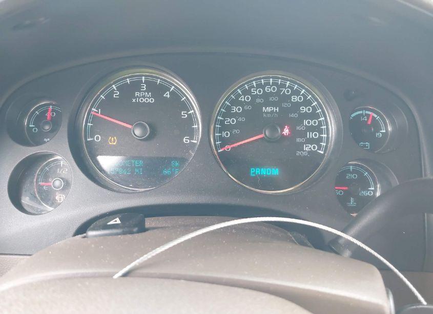 Photo 7 of 2013 Chevrolet Tahoe LT (VIN 1GNSCBE03DR352891)