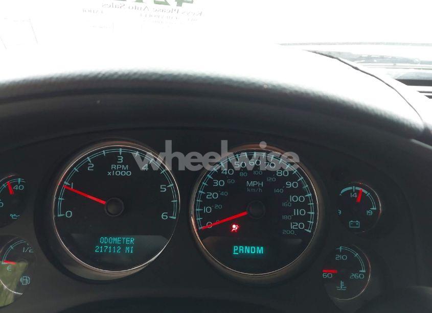 Photo 7 of 2014 Chevrolet Tahoe LT (VIN 1GNSCBE03ER185739)