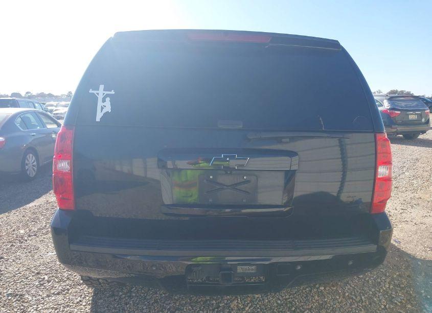 Photo 16 of 2011 Chevrolet Tahoe LT (VIN 1GNSCBE04BR183431)