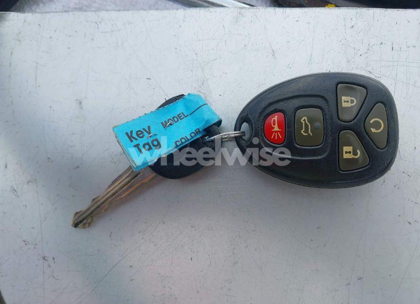 Photo 11 of 2011 Chevrolet Tahoe LT (VIN 1GNSCBE04BR319167)