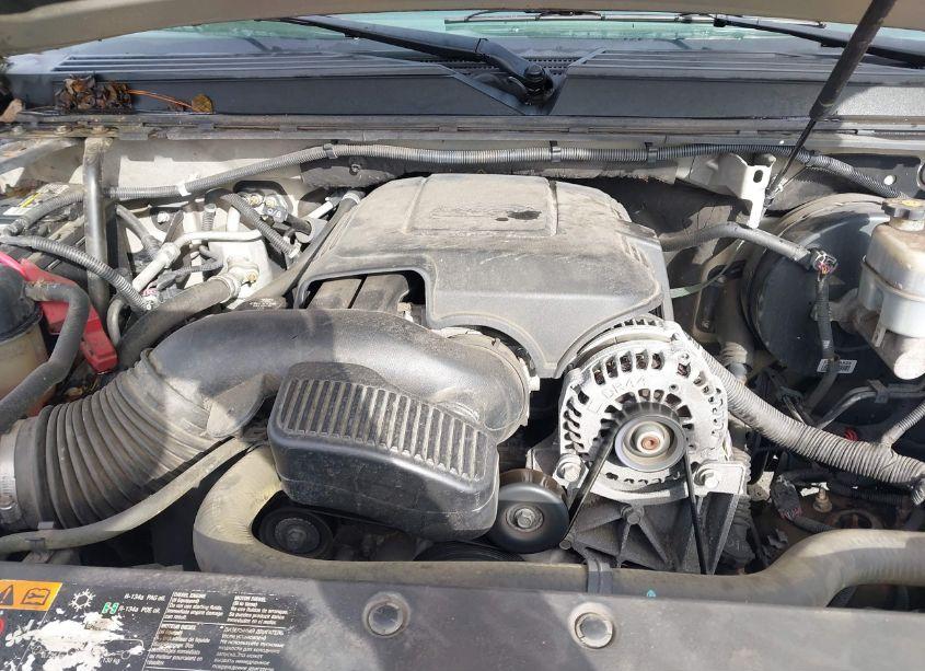 Photo 10 of 2012 Chevrolet Tahoe LT (VIN 1GNSCBE04CR108231)