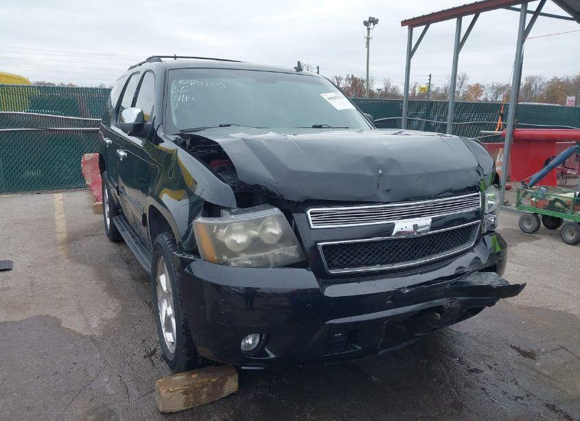 Photo 12 of 2013 Chevrolet Tahoe LT (VIN 1GNSCBE04DR108280)