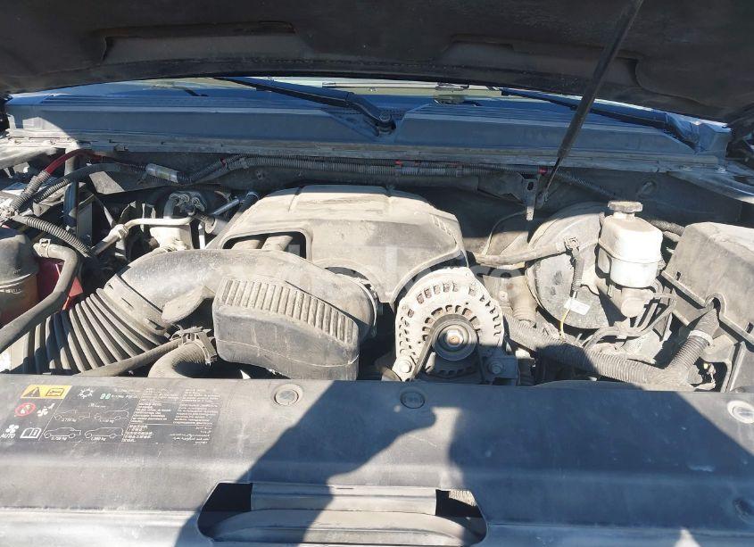 Photo 10 of 2013 Chevrolet Tahoe LT (VIN 1GNSCBE04DR270555)