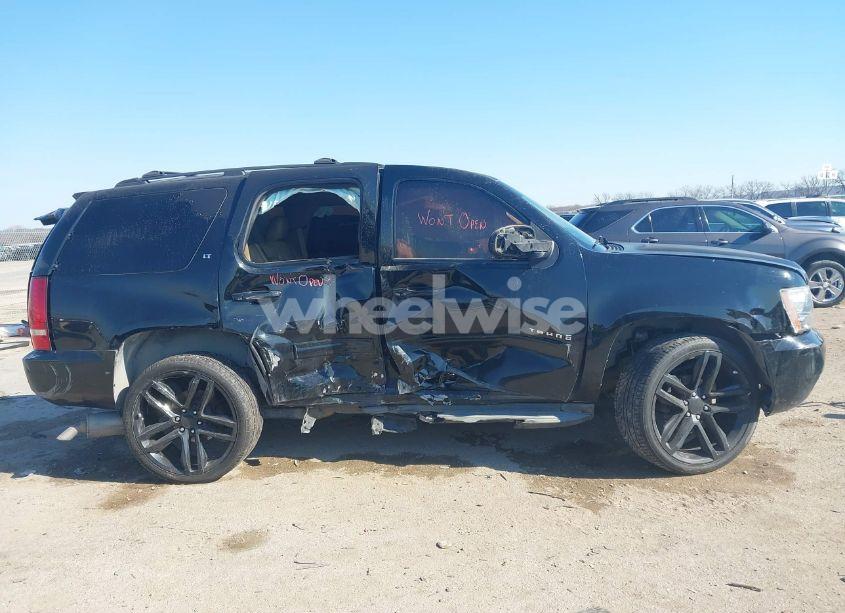 Photo 13 of 2013 Chevrolet Tahoe LT (VIN 1GNSCBE04DR270555)