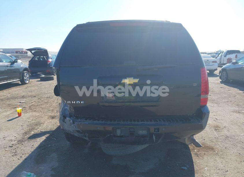 Photo 16 of 2013 Chevrolet Tahoe LT (VIN 1GNSCBE04DR270555)