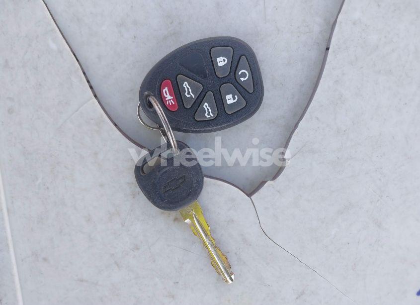 Photo 11 of 2014 Chevrolet Tahoe LT (VIN 1GNSCBE04ER229733)