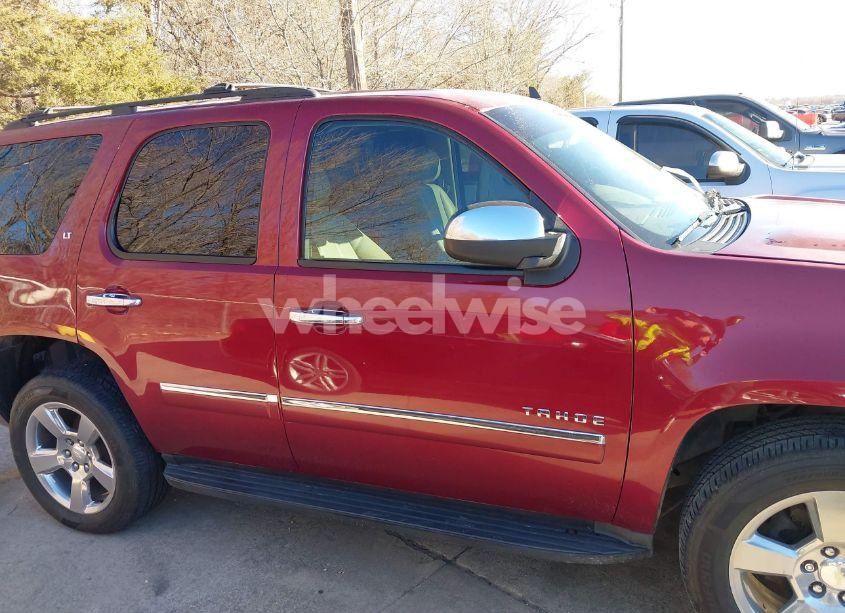 Photo 13 of 2011 Chevrolet Tahoe LT (VIN 1GNSCBE05BR195443)