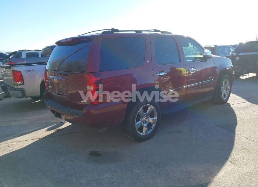 Photo 4 of 2011 Chevrolet Tahoe LT (VIN 1GNSCBE05BR195443)