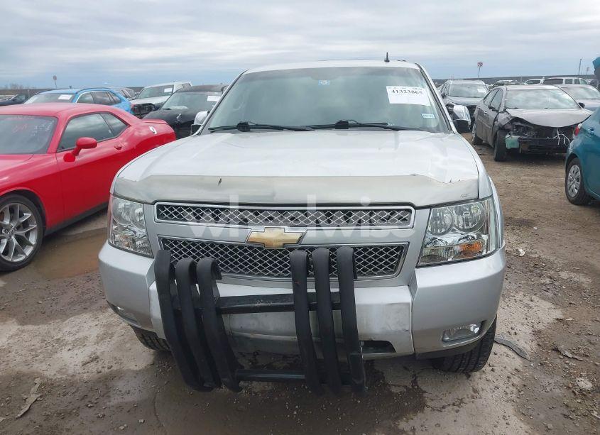 Photo 12 of 2011 Chevrolet Tahoe LT (VIN 1GNSCBE05BR376638)