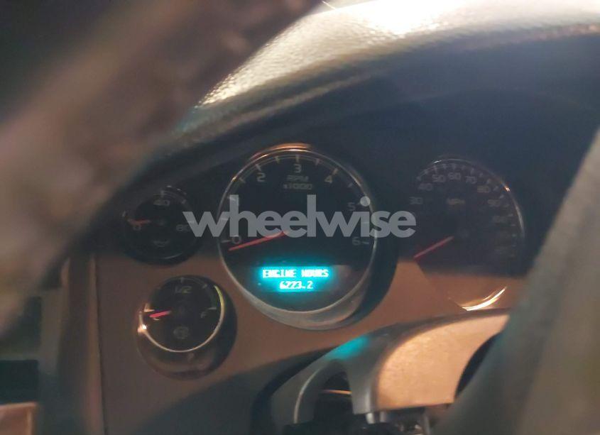 Photo 7 of 2012 Chevrolet Tahoe LT (VIN 1GNSCBE05CR239474)