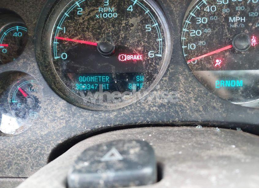 Photo 7 of 2013 Chevrolet Tahoe LT (VIN 1GNSCBE05DR149100)