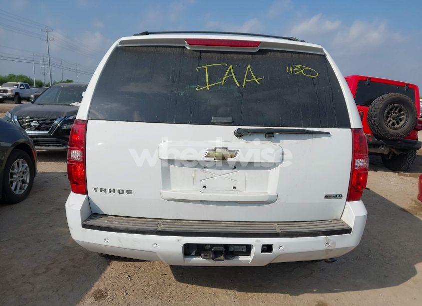 Photo 16 of 2011 Chevrolet Tahoe LT (VIN 1GNSCBE06BR120217)